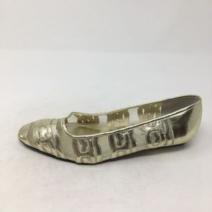 IMPO GOLD FLATS WITH HEEL 8.5M